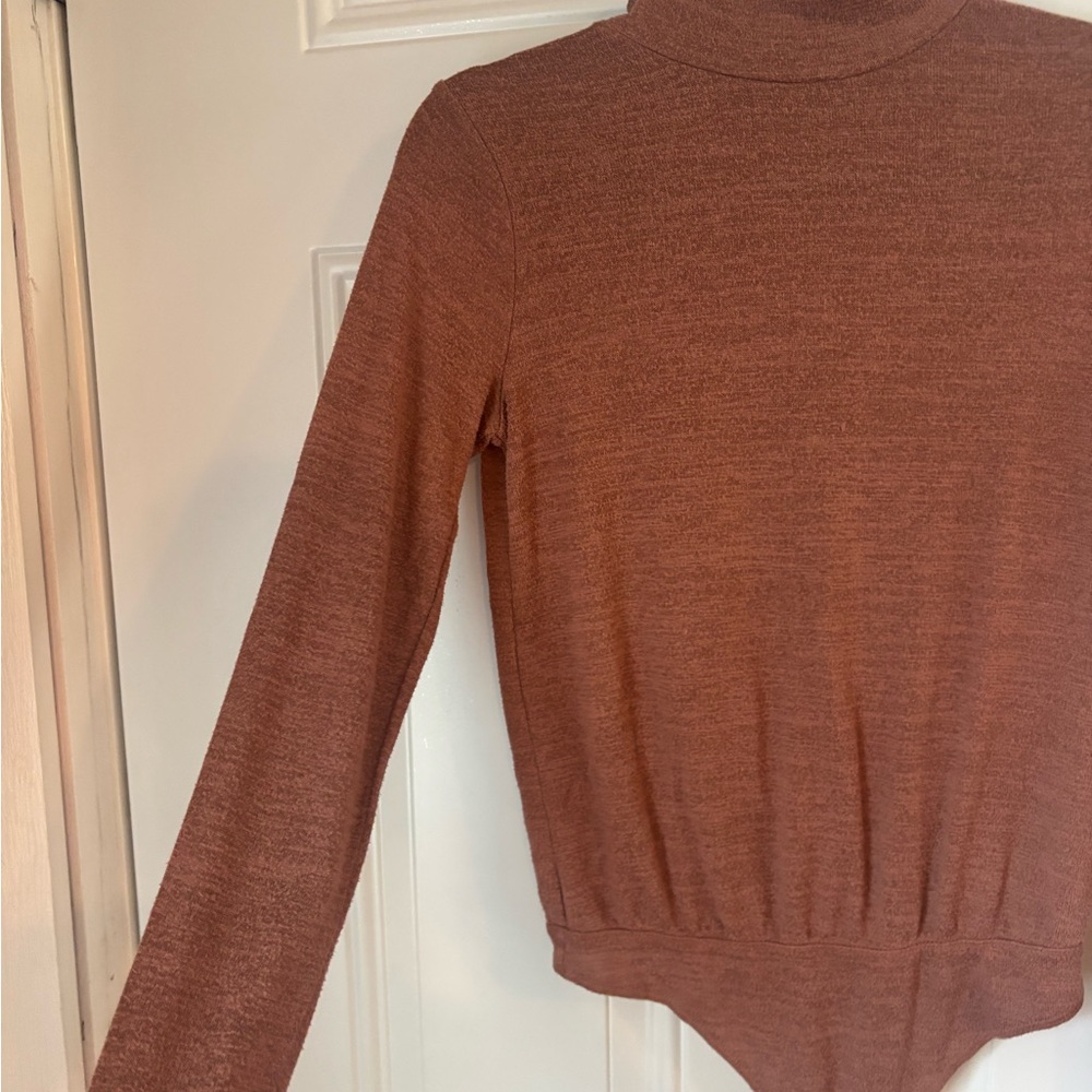 Abercrombie & Fitch Brown Ribbed Long Sleeve Top - Picture 5 of 6